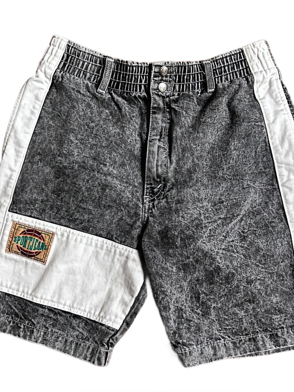 Levi’s ~ Men's ~ Vintage ~ Small (Waist: 32”) Acid Wash ~ Two-Tone Gray Shorts